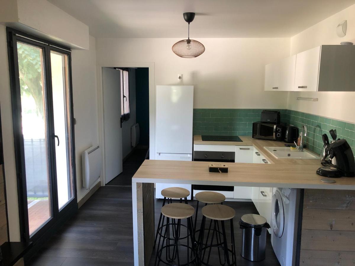 Appartement Cosy Proche De La Gare 圣让德莫里耶讷 外观 照片